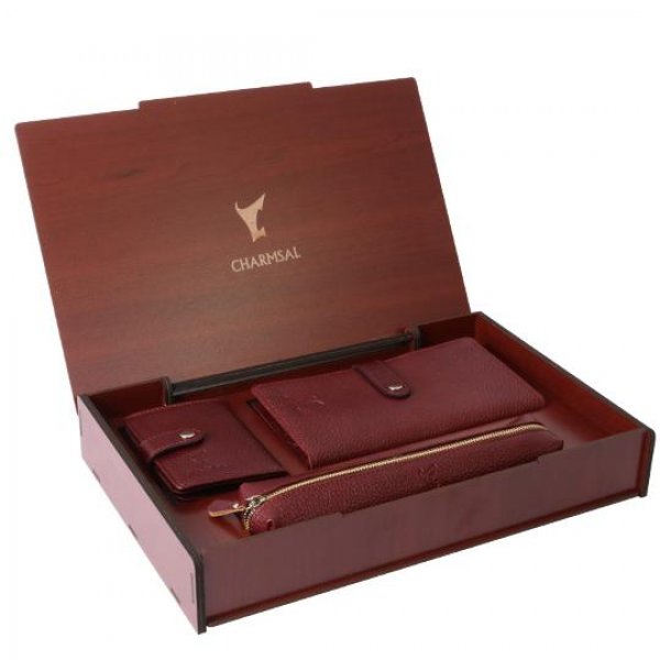 ست کیف پول و کیف جاکارتی و کیف لوازم آرایش چرم سال رنگ قرمز 